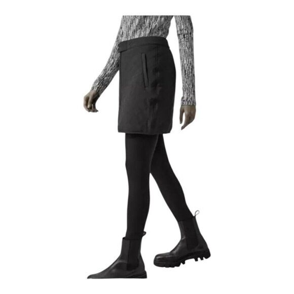 Athleta Apres Ski Skirt Black Quilted Water Repellent Pockets 6 NWOT - Picture 2 of 7